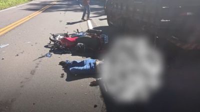 Mototaxista de 73 anos morre após bater na traseira de caminhonete na PR-484