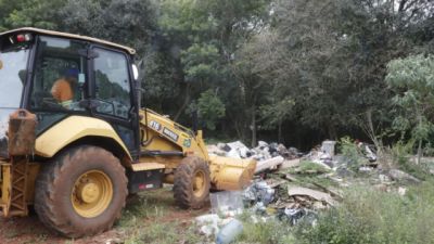 Limpeza do Rio Cascavel mobiliza voluntários e reforça importância do descarte correto de resíduos