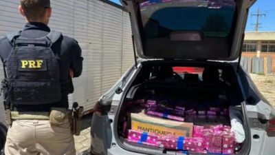 Casal é preso com 362 kg de maconha na BR-277 enquanto viajava com filho de 2 anos