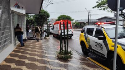 Homem em situação de rua morre após passar mal em calçada no bairro São Cristóvão, em Cascavel