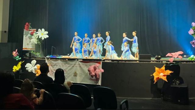 Musical “Encantos” marca entrega de novos materiais culturais em Corbélia