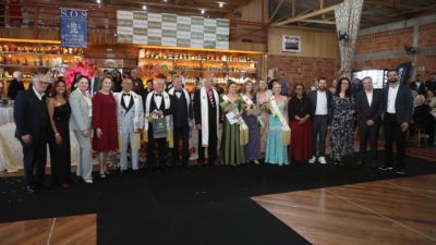 Sandra Aparecida Fillus e Rogério Antonio Marin são eleitos Miss e Mister Terceira Idade Cascavel 2026