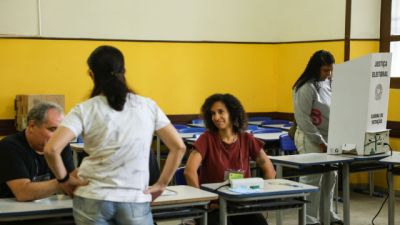 Primeiro governador, depois presidente: saiba qual a ordem de votação