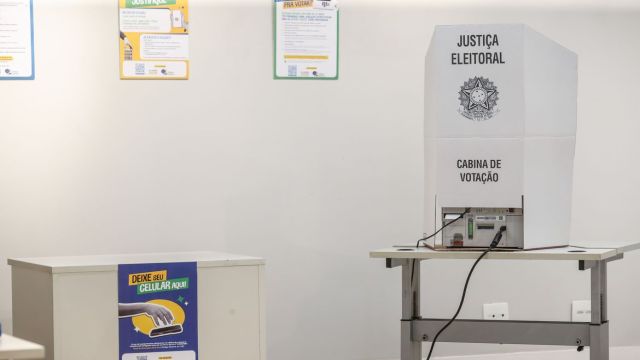 Eleitor que pediu voto em trânsito pode consultar local no e-Título