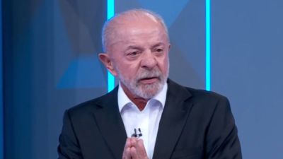 Lula diz em debate da Globo que ainda falta muito a ser feito no Brasil