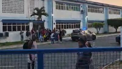 Eleitores relatam urnas fechadas e falta de transporte em Salvador