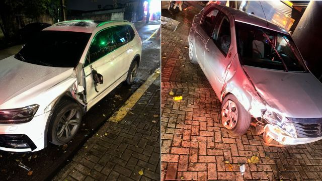 Logan bate em dois veículos estacionados após trafegar pela calçada em Cascavel