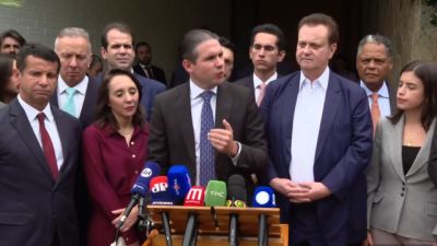 Hugo Motta quer votar mudanças no sistema eleitoral ainda neste ano, com distrital misto a partir de 2034