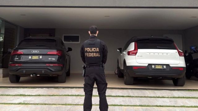 Polícia Federal realiza operação contra organização criminosa em Foz do Iguaçu