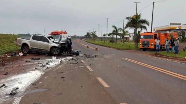Motorista de 37 anos morre após S10 bater contra carreta na PR-239, entre Assis Chateaubriand e Toledo