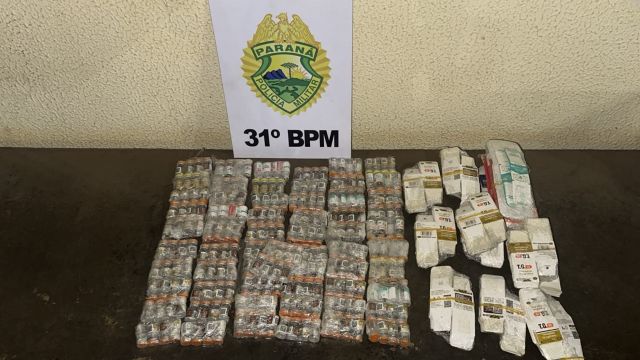 PM apreende 248 ampolas de tirzepatida em ônibus na rodoviária de Assis Chateaubriand