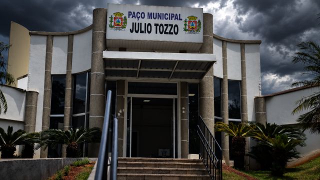 Thiago Stefanello passa o "facão" nas contas de Corbélia para manter serviços essenciais e pagamentos em dia