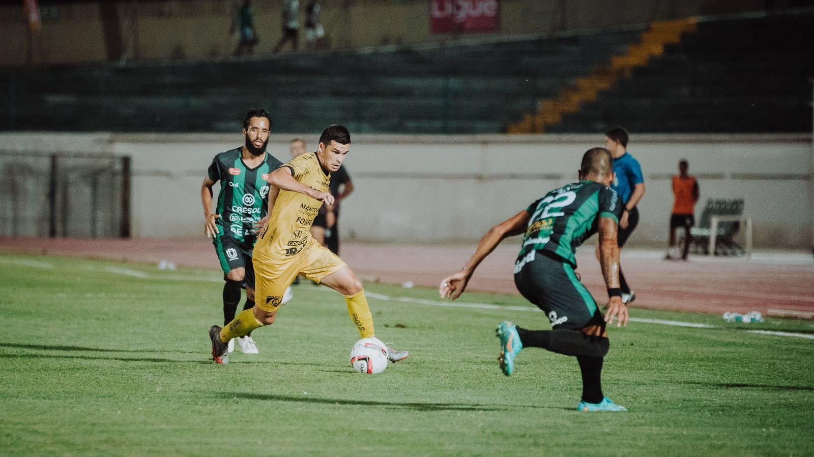 FC Cascavel é superado pelo Maringá no Estádio Willie Davids