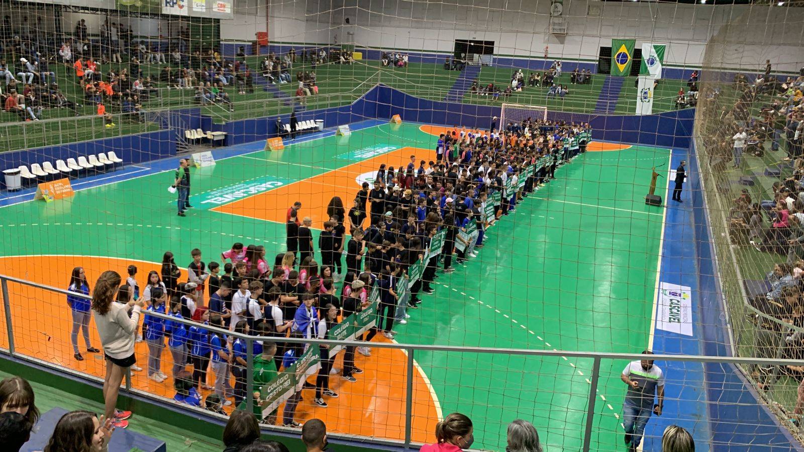 Futsal feminino de assentamento recebe aplausos por título em jogos  escolares - Câmara Municipal de Cascavel