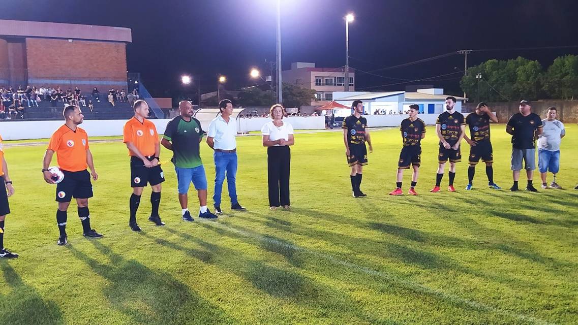 Abertura do Campeonato Municipal de Futebol de Campo em Três Barras tem jogos emocionantes
