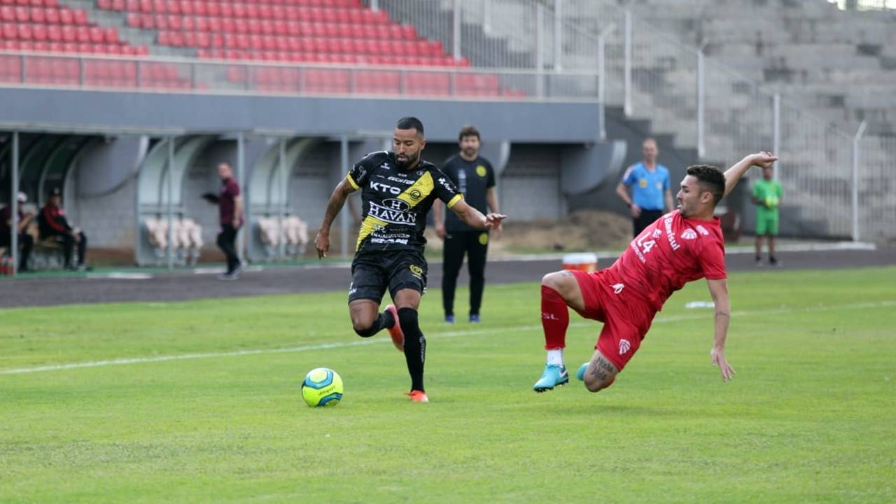 FC Cascavel vence São Luís e assume liderança do Grupo 8 da Série D