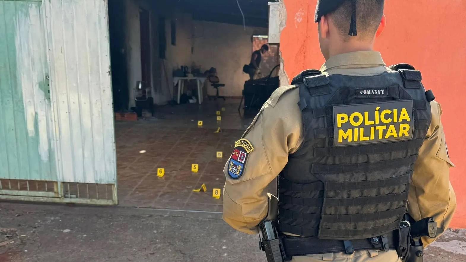 Corpo carbonizado é encontrado em residência abandonada no noroeste do Paraná