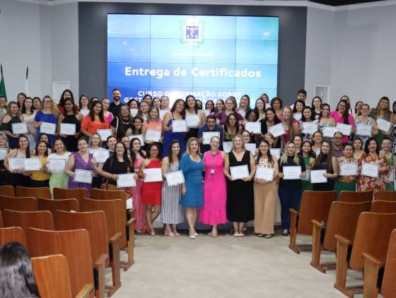 Curso de Gestão Escolar certifica 110 professores da Rede Municipal