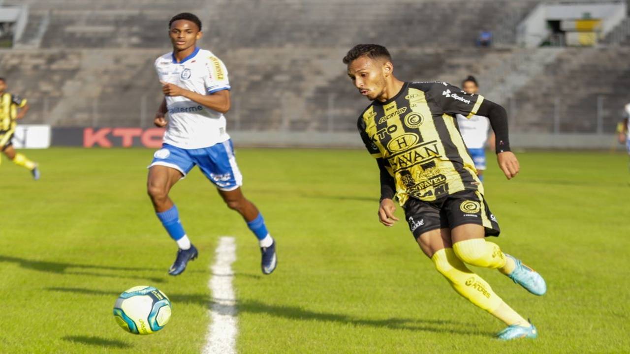 FC Cascavel empresta meia Robinho para equipe que disputa a Série C