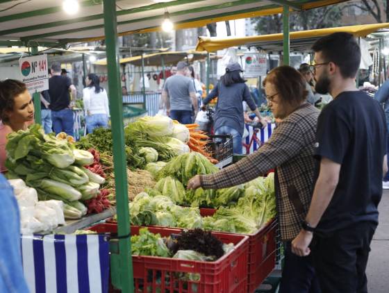 Tradicionais feiras retomam atendimento ao público em Cascavel