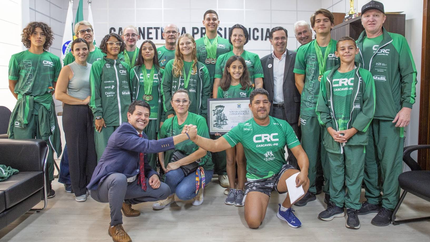 Clube de Regatas Cascavel recebe reconhecimento por conquistas na Copa Brasil