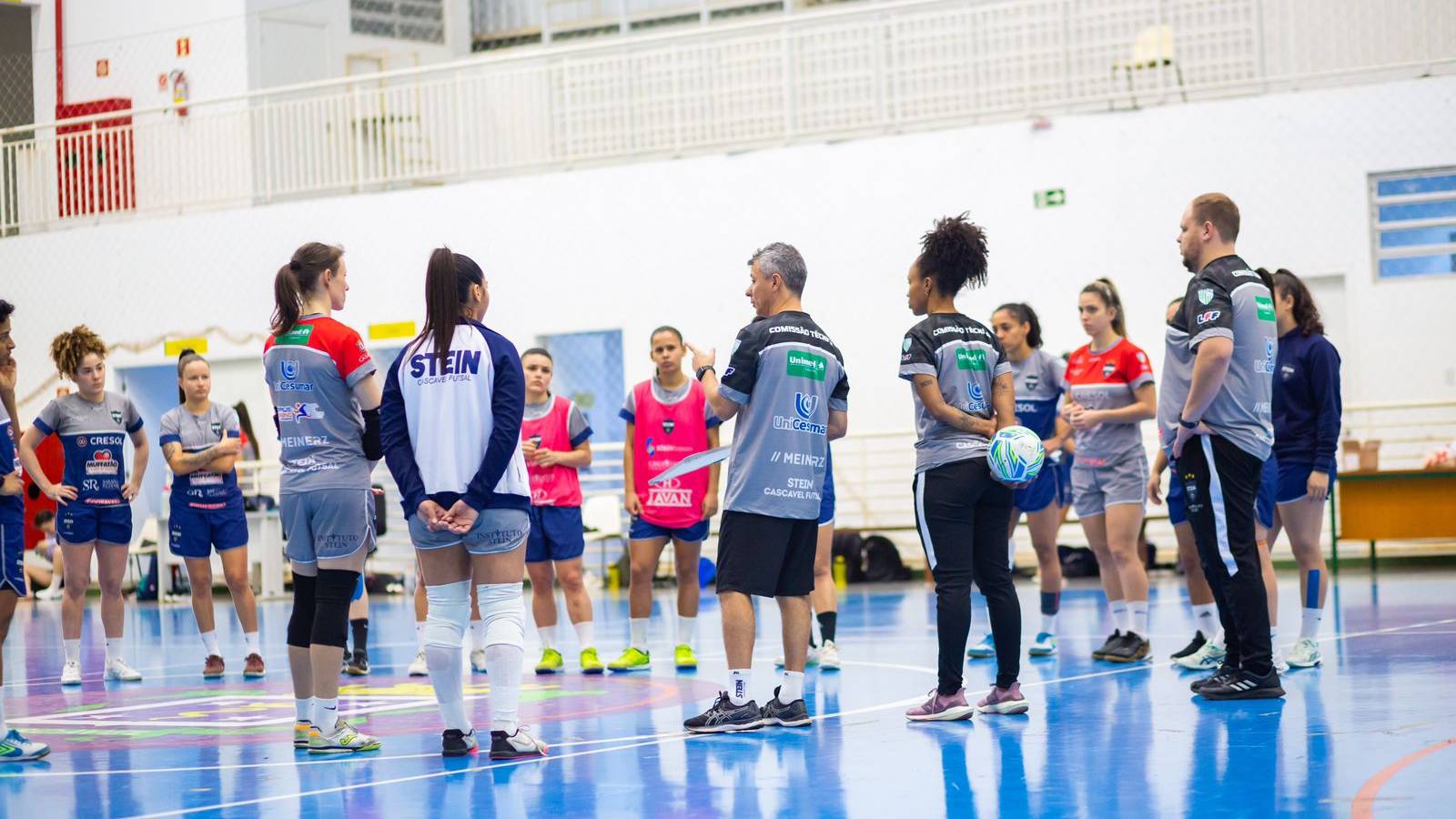 Stein Cascavel é bicampeã da Copa Mundo de Futsal Feminino