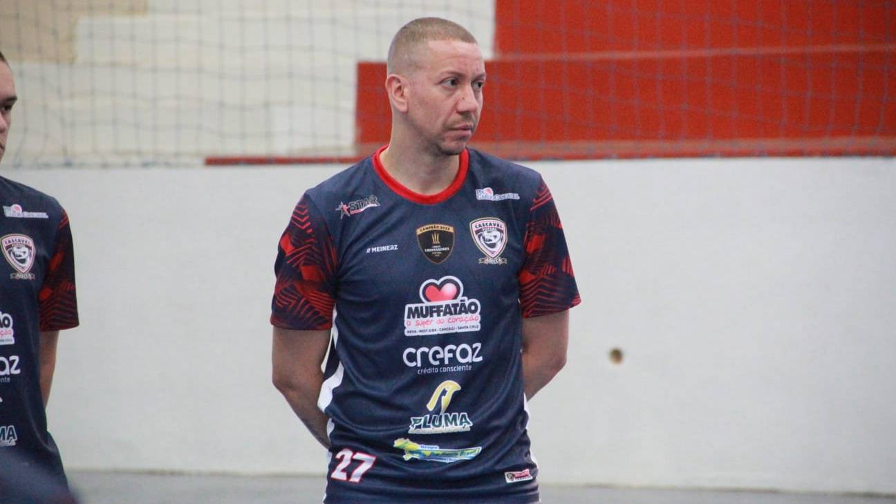 Carlão retorna ao Cascavel Futsal como reforço para a temporada