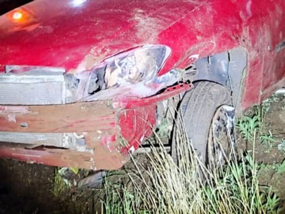 Jovem de 22 anos é ejetada de veículos durante capotamento na BR-163 em Cascavel