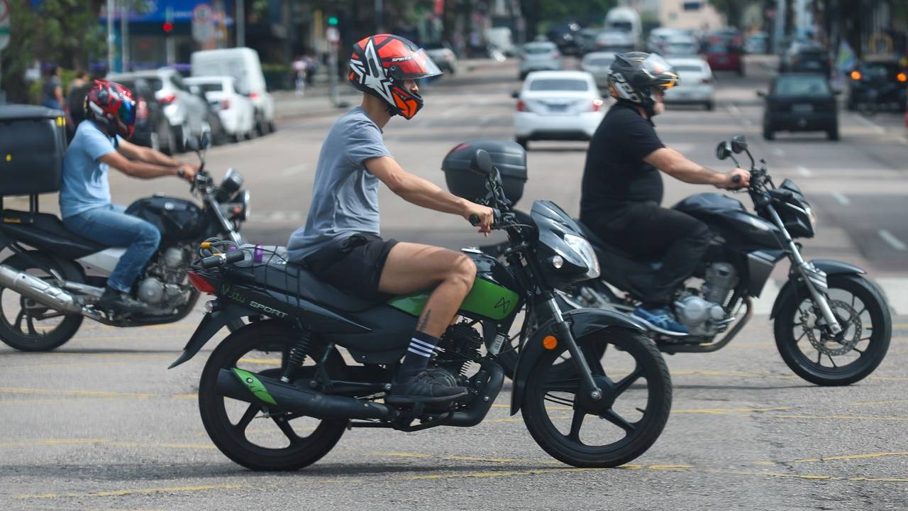 Governo do Paraná encaminha para Alep projeto que isenta IPVA de motos com até 170 cilindradas