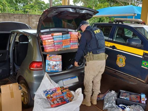 PRF apreende 40 kg de cocaína em veículo na BR-376