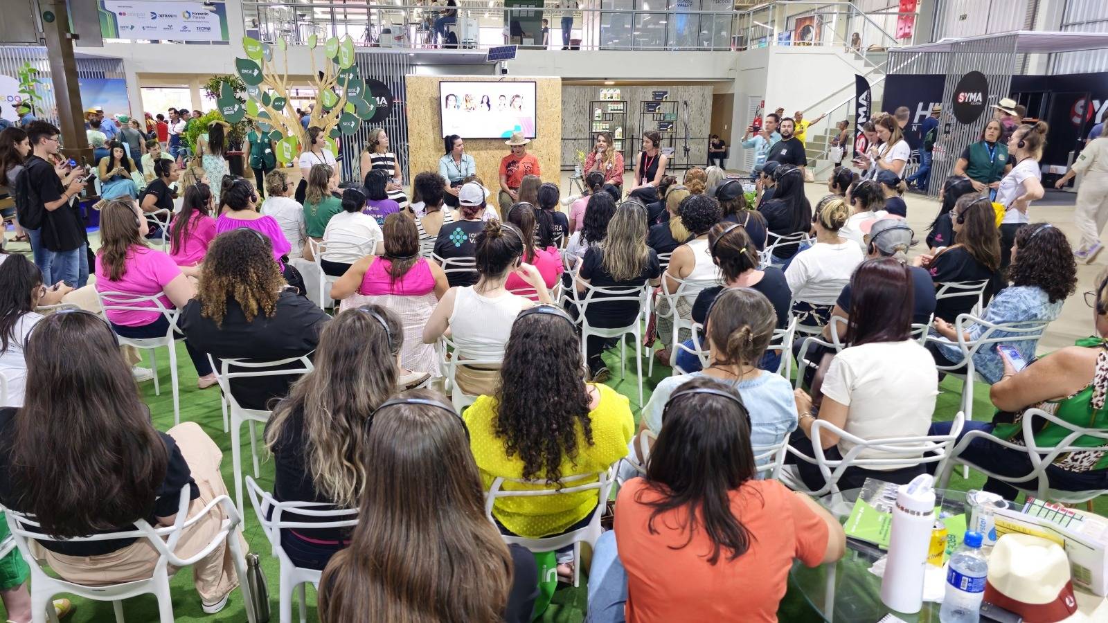 Sebrae/PR reúne mulheres do agronegócio durante Show Rural 2025