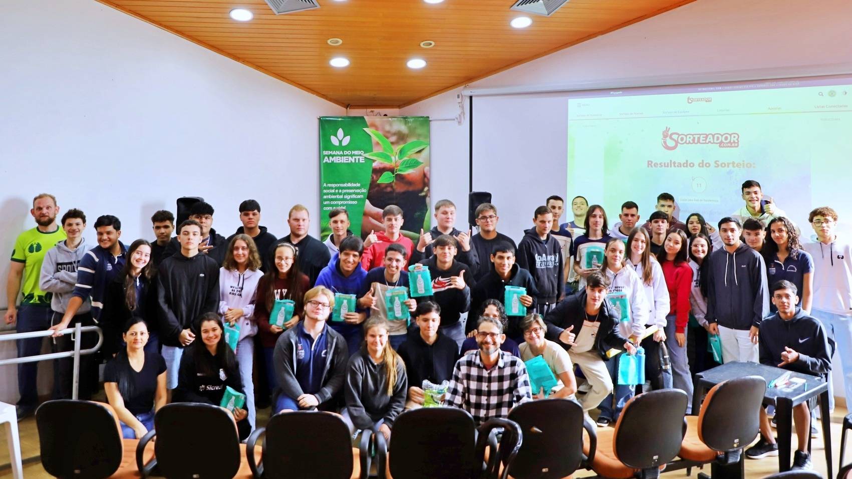 Semana do Meio Ambiente em Itaipulândia começa com oficina sobre sustentabilidade