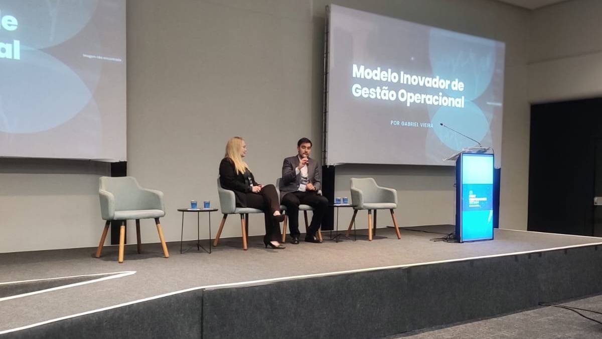 Portos do Paraná apresenta modelo de gestão operacional em evento do setor