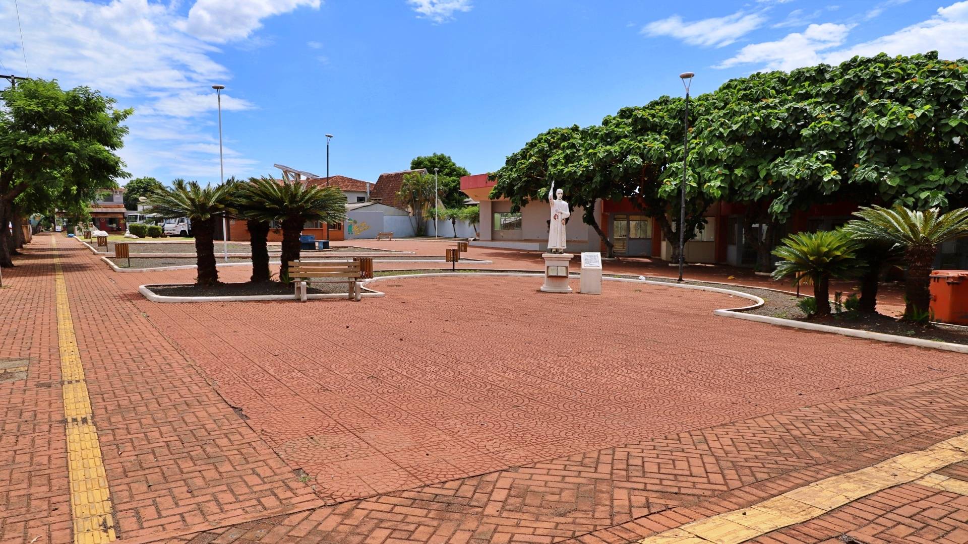 Itaipulândia anuncia projetos de revitalização para a Praça Padre Isidoro Royer e Avenida Tiradentes