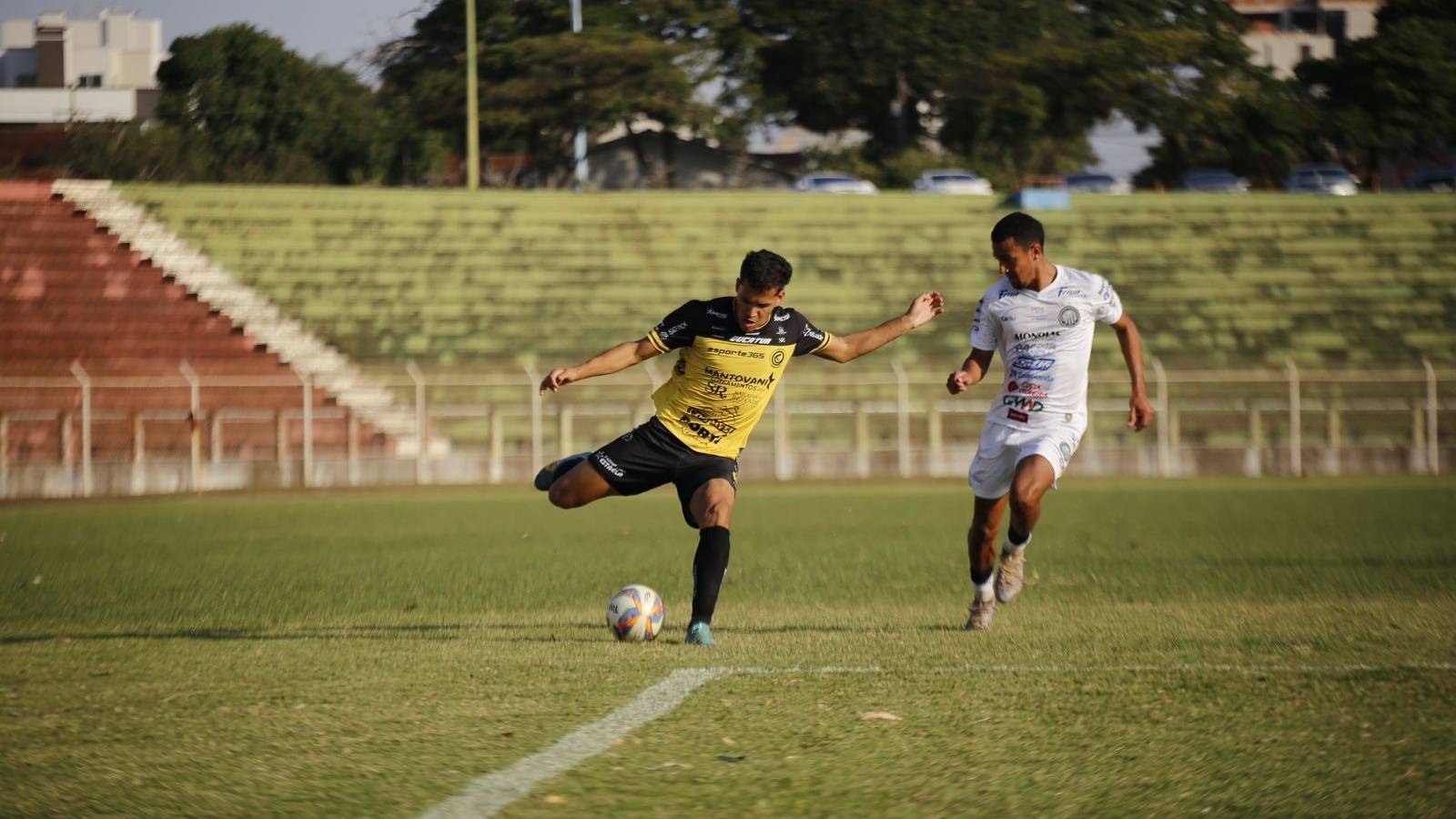 Cascavel perde por 1 a 0 para o Operário e complica classificação na semifinal do Paranaense Sub-20