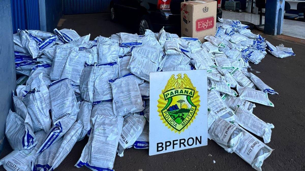 BPFRON apreende carga de agrotóxicos e cigarros contrabandeados em Cascavel