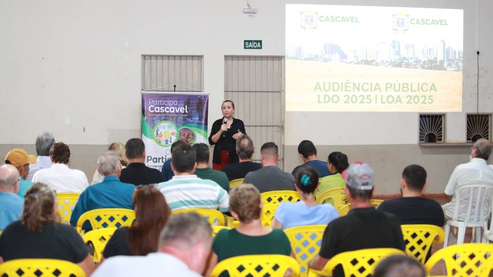 Equipe de governo ouve demandas da população em Sede Alvorada em Cascavel