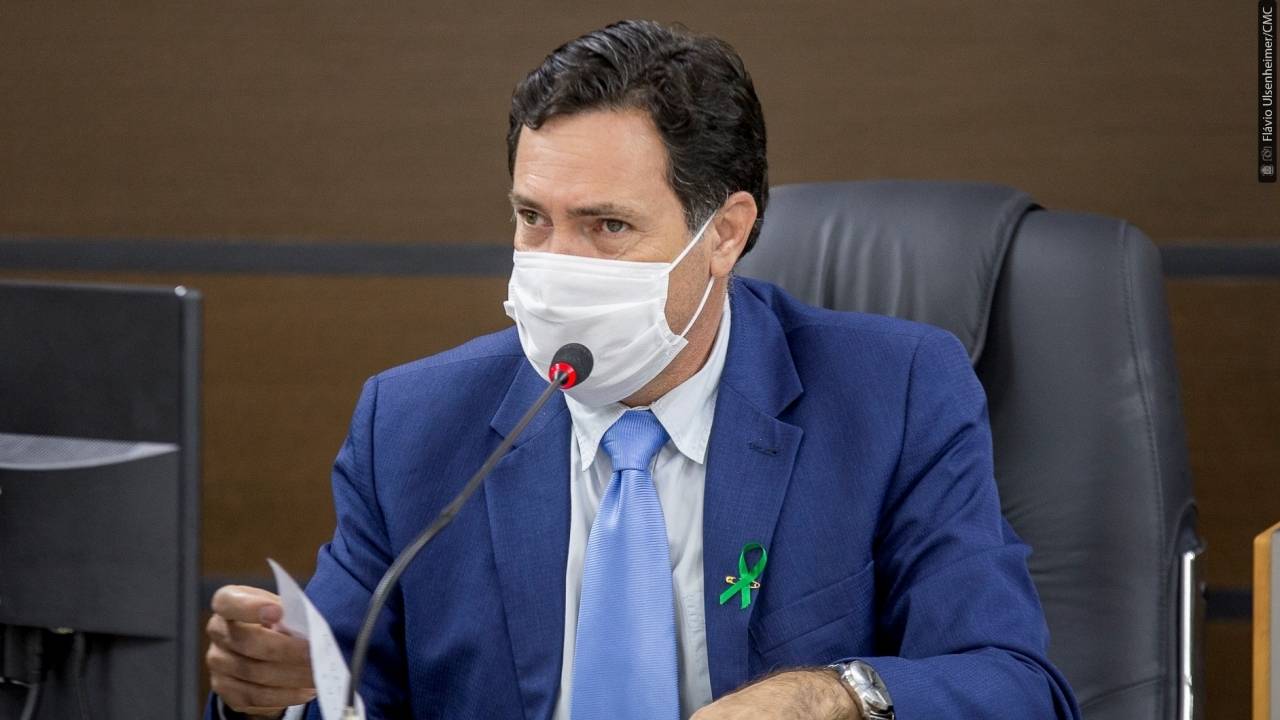 Alécio Espínola se afasta por 30 dias por motivo de saúde; Romulo assume presidência
