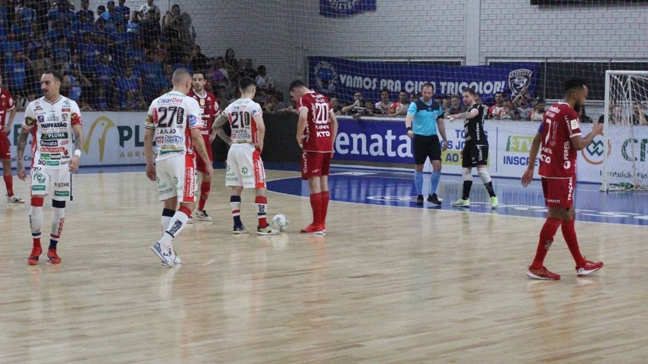 Atlântico domina e goleia Cascavel Futsal pela Liga Nacional