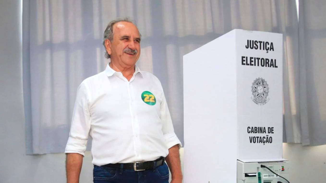 Renato Silva é eleito prefeito de Cascavel com 56,41% dos votos (74,78% de comparecimento)