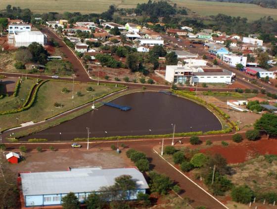 Com avanço das obras de saneamento em Catanduvas, Sanepar visita moradores