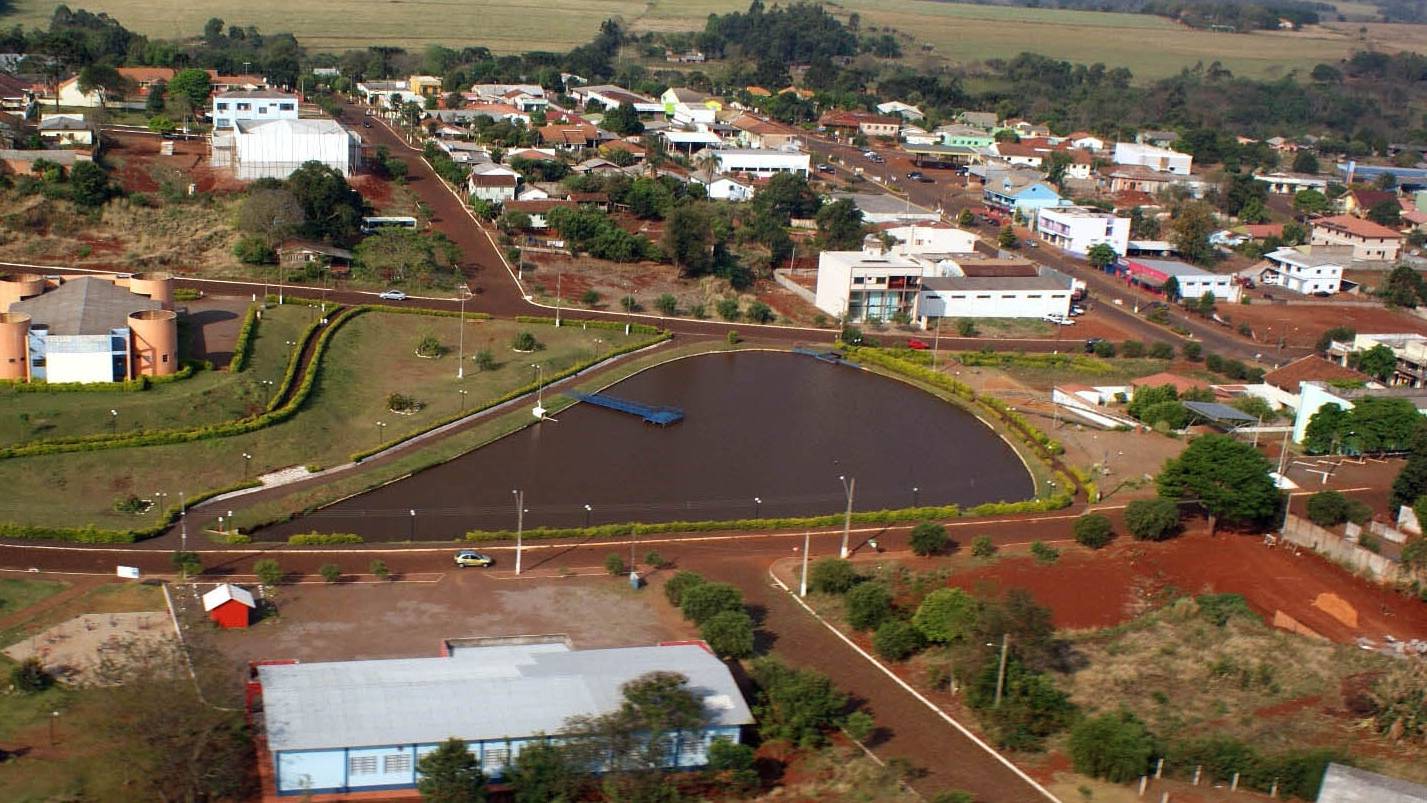 Com avanço das obras de saneamento em Catanduvas, Sanepar visita moradores