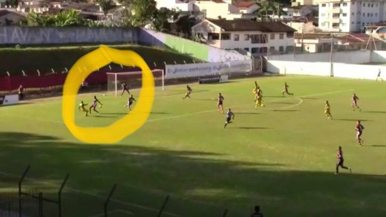 Futebol Clube Cascavel protesta contra erros de arbitragem; Veja os lances