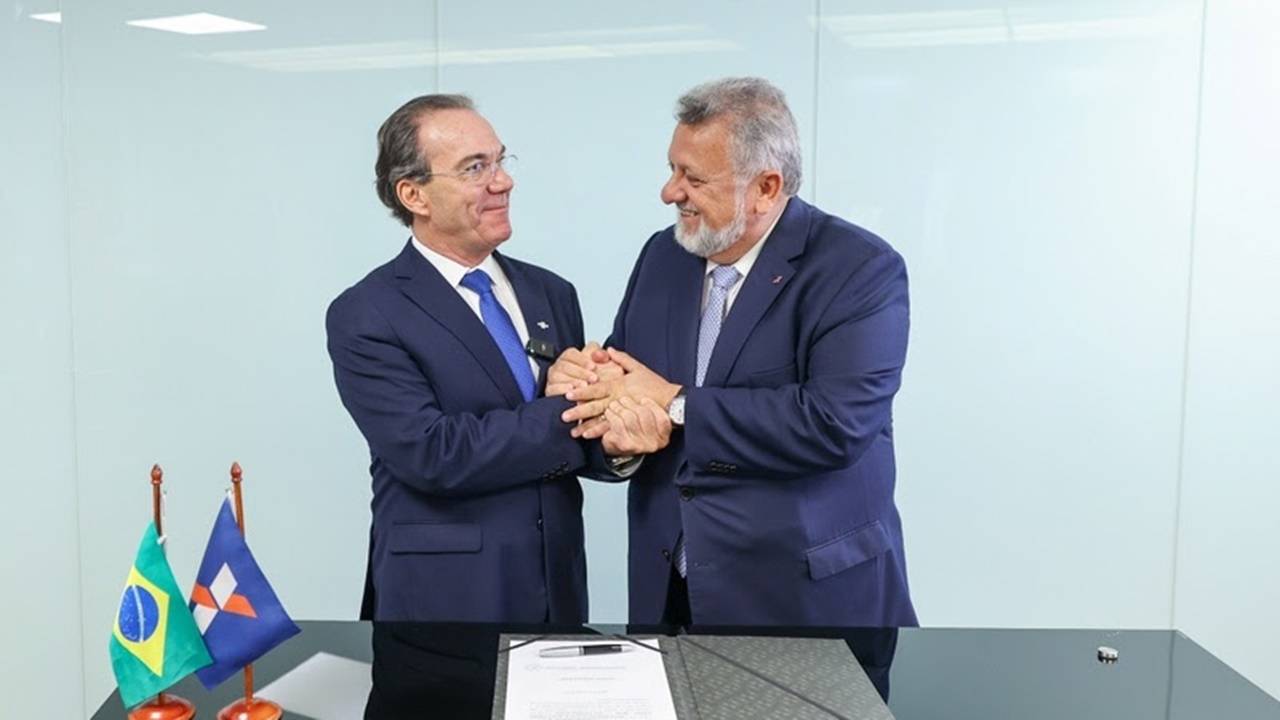 Caixa firma parceria com o Sebrae para que pequenos reparos em suas agências sejam feitos por MEI