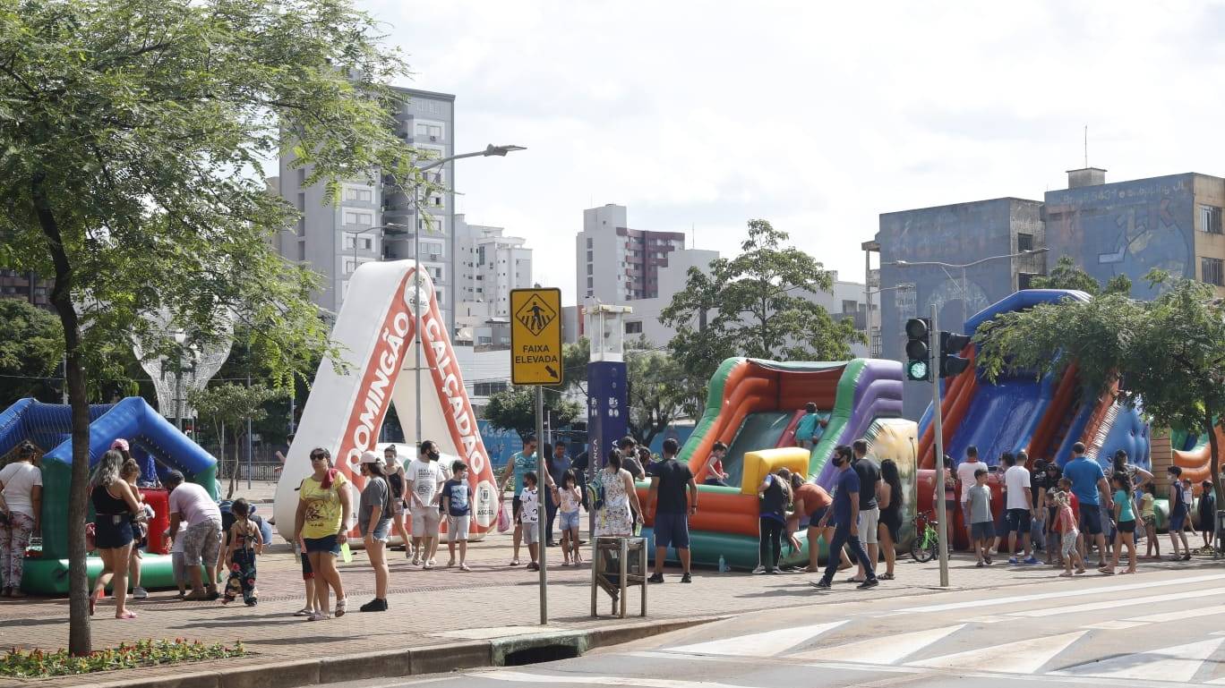 Domingão no Calçadão e Rua do Lazer levam alegria e recreação à comunidade