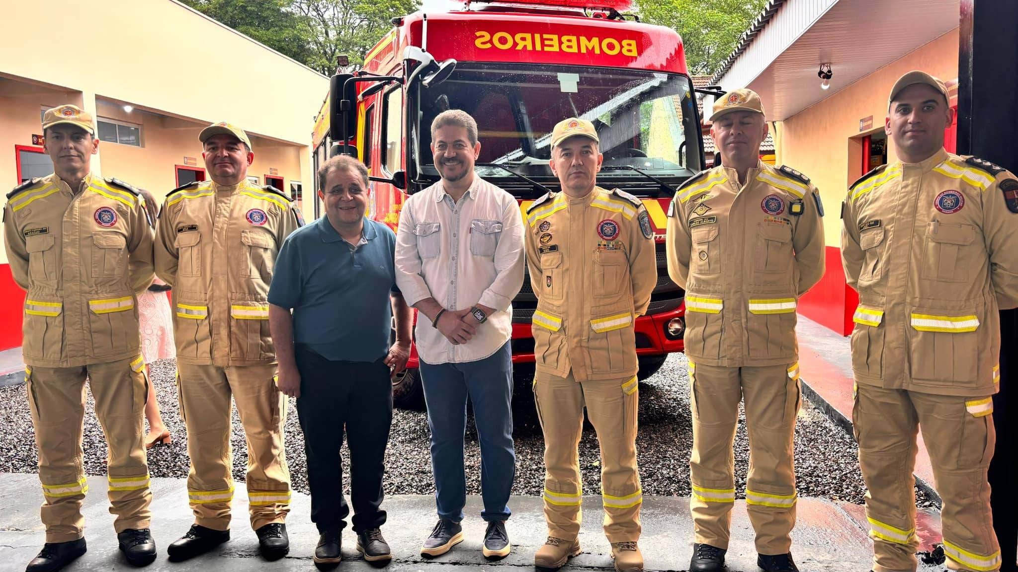 Batatinha viabiliza caminhão auto bomba tanque para Corpo de Bombeiros de Laranjeiras do Sul