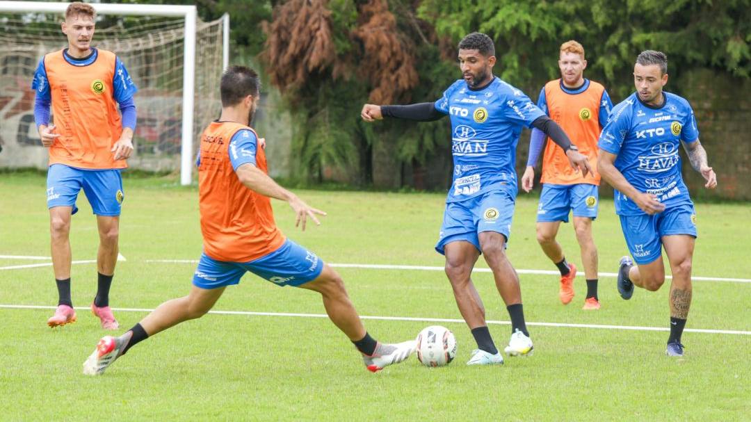 Que comecem os jogos! FC Cascavel faz seu primeiro jogo oficial, pelo Torneio Paraná de Verão