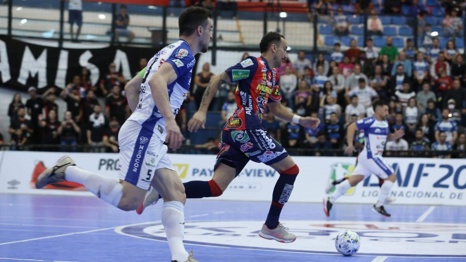 Cascavel Futsal vence Pato fora de casa com grande atuação pela Liga Nacional