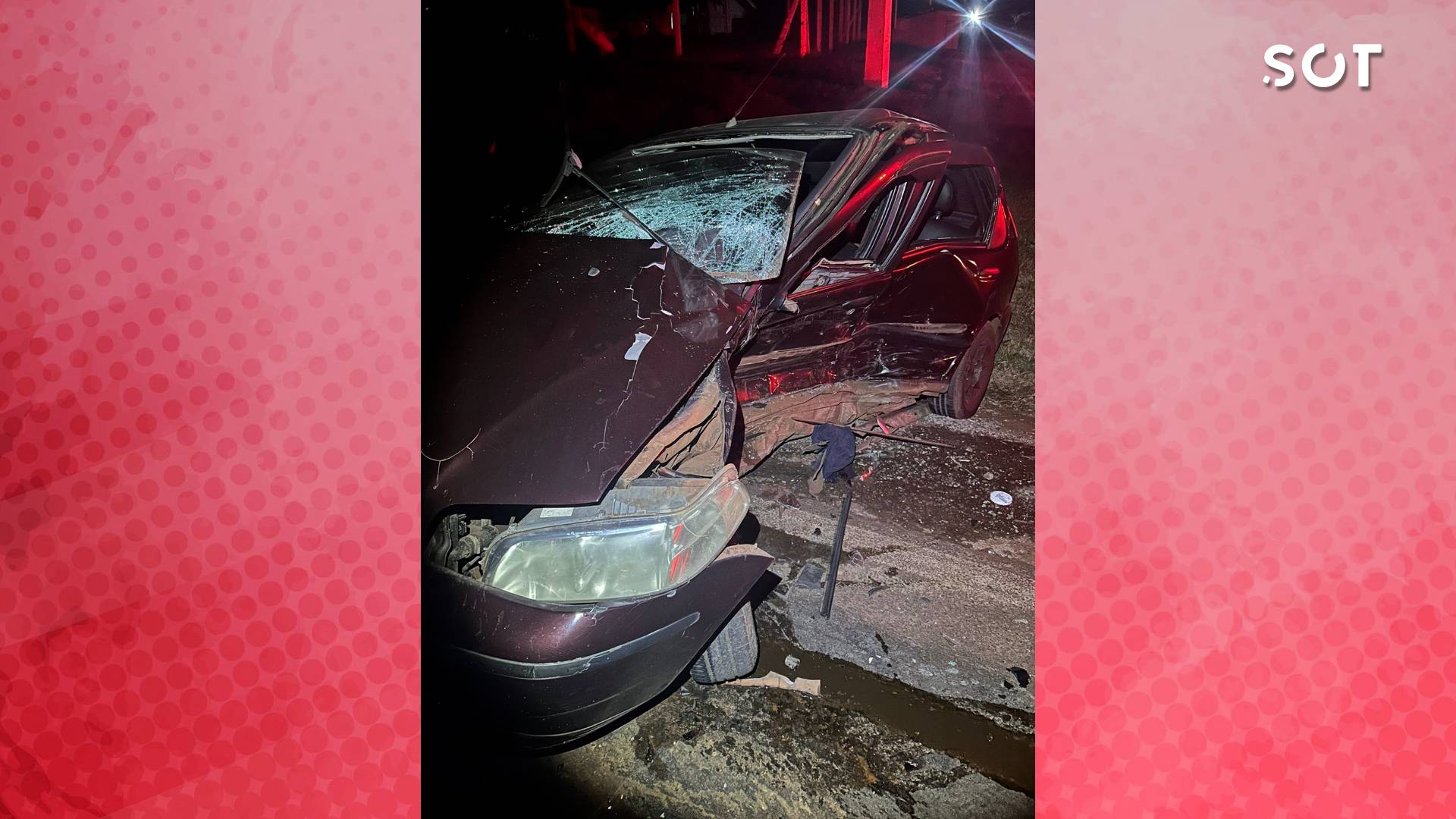 Duas pessoas ficam gravemente feridas em forte colisão na  PR-495 em Pato Bragado