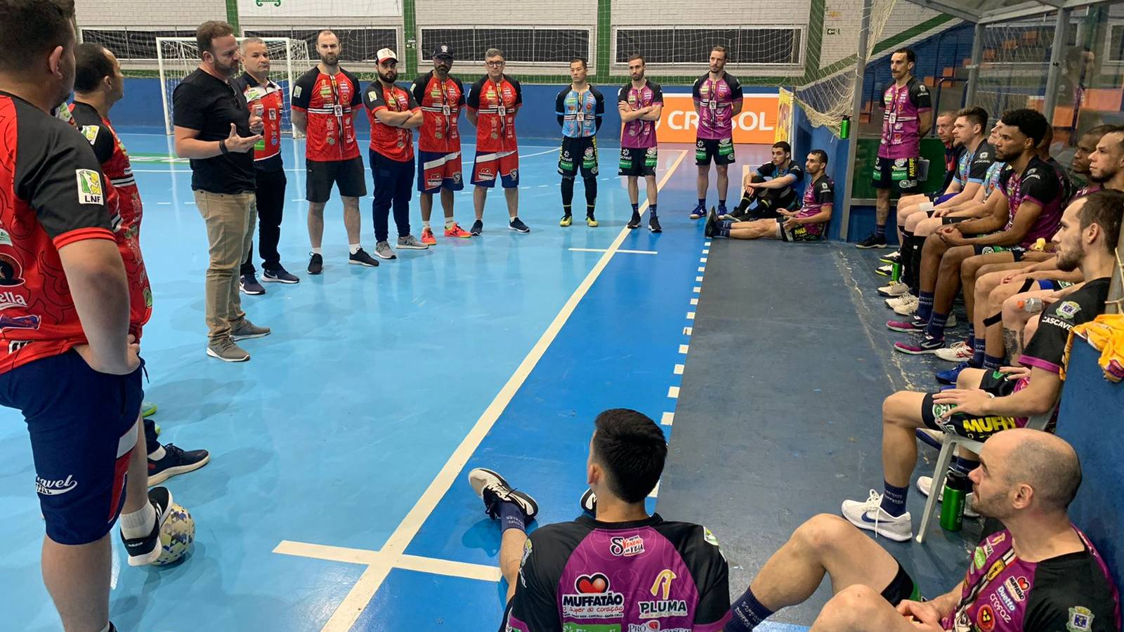 Finalistas da Série Ouro, Cascavel Futsal e Campo Mourão se enfrentam pela Liga Nacional de Futsal